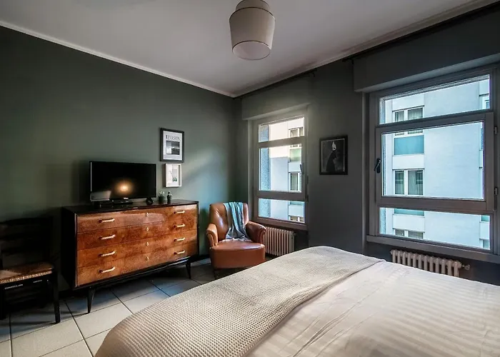 N 5 By Quokka 360 - Vintage-soul Flat On Cathedral *