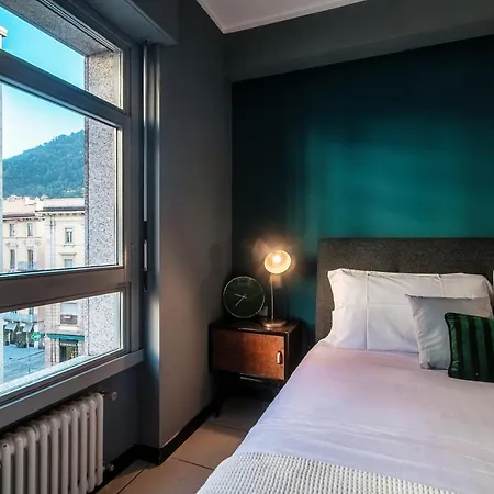 N 5 By Quokka 360 - Vintage-soul Flat On Cathedral * Como